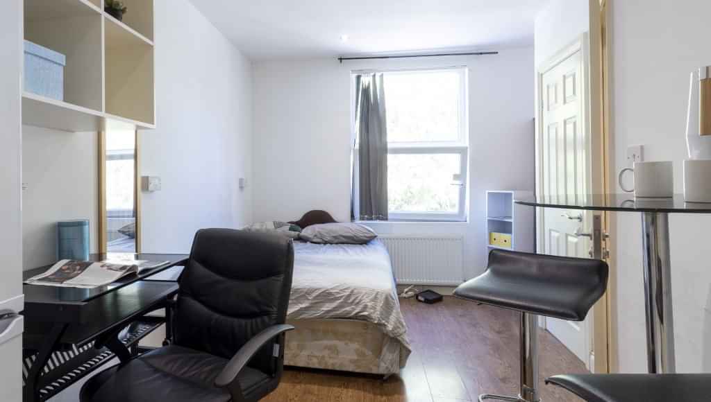 102 Jarrom Street, Leicester interior 1