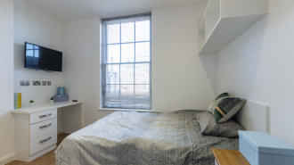 17 De Montfort Street, Leicester  interior 1