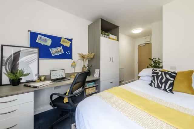 Haymarket Yards, Edinburgh interior 1